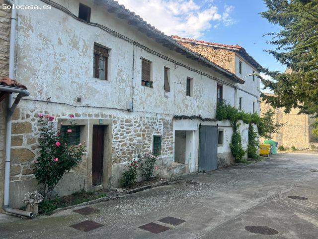 Casa de Pueblo en Venta en Lantaron, Álava