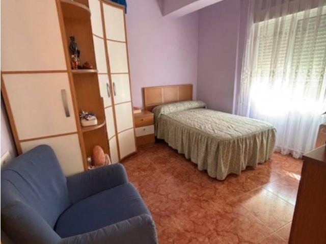 ¡Casa de pueblo en venta en Paterna – Zona Alborgí!