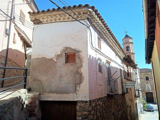 Casa de Pueblo en Venta en Riodeva, Teruel
