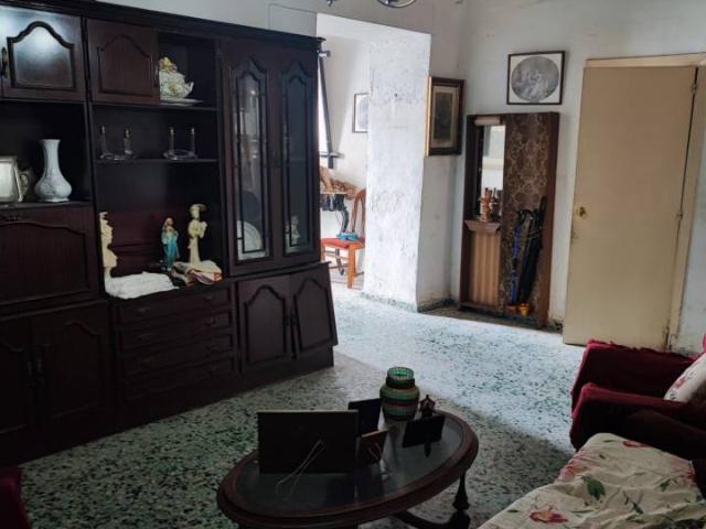 Casa de pueblo en venta Nerja con parcela de 400 m2 ideal para viviendas