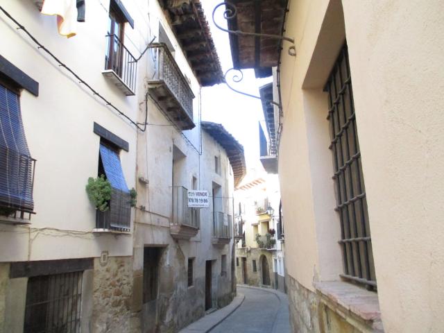 Casa de pueblo en venta. RUBIELOS DE MORA