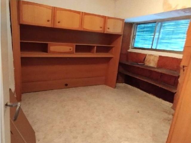 CASA DE PUEBLO EN FONZ CON TRES PISOS INDEPENDIENTES