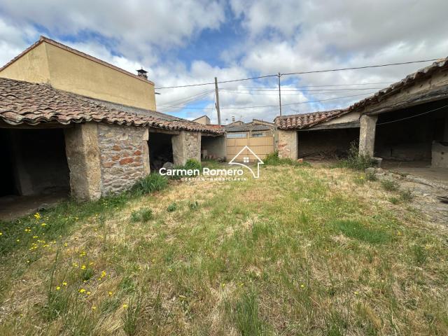 # Casa de Pueblo en Piedra a 30 km de Salamanca Palacios del Arzobispo