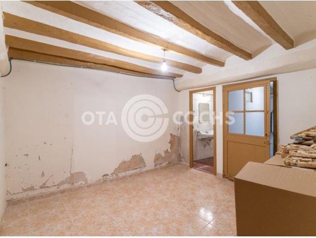 CASA DE PUEBLO EN RIUDECOLS PARA REFORMAR
