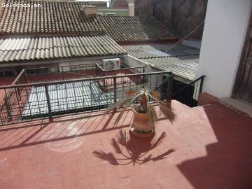 CASA DE PUEBLO MUY BIEN UBICADA