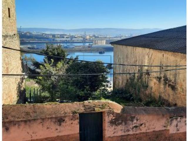 CASA DE PUEBLO PARA REFORMA EN A GRAÑA FERROL