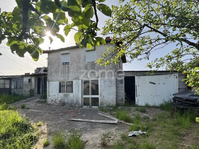Casa de pedra para reforma em Amarante