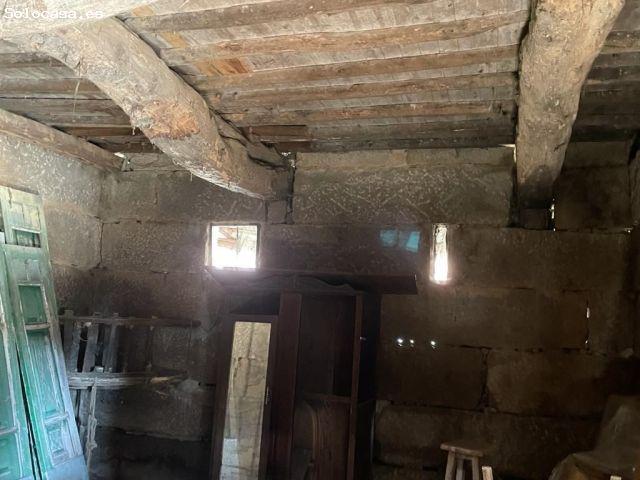 CASA DE PIEDRA ANTIGUA PARA REHABILITAR