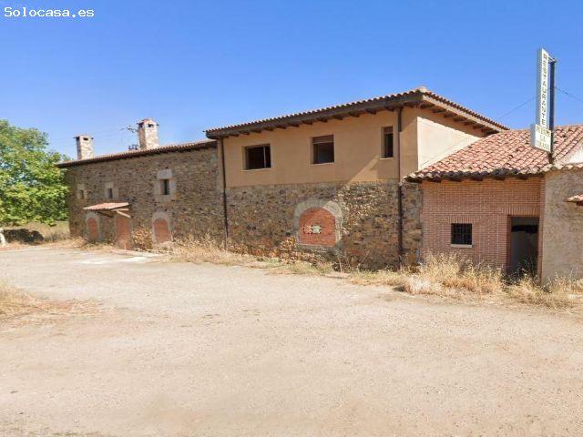 CASA DE PIEDRA CON JARDIN EN ALIJA DEL INFANTADO