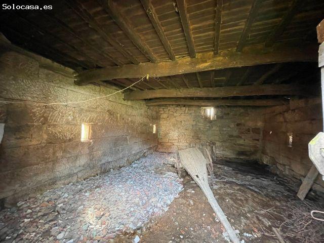 CASA DE PIEDRA CON TERRENO PARA REHABILITAR
