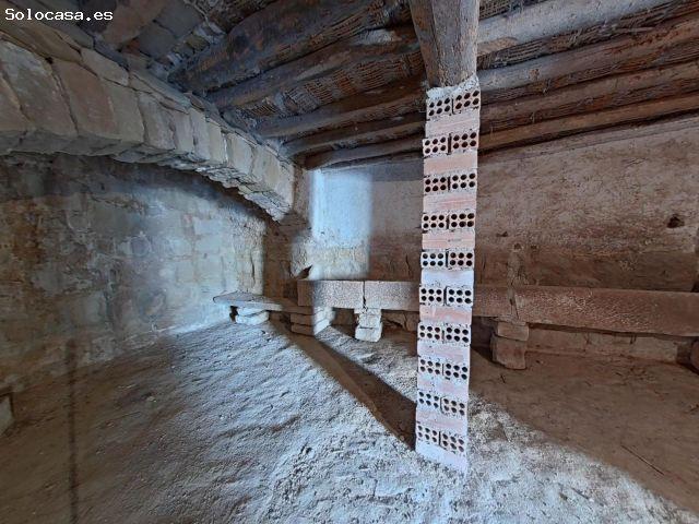 Casa de piedra en Vallbona de les Monges