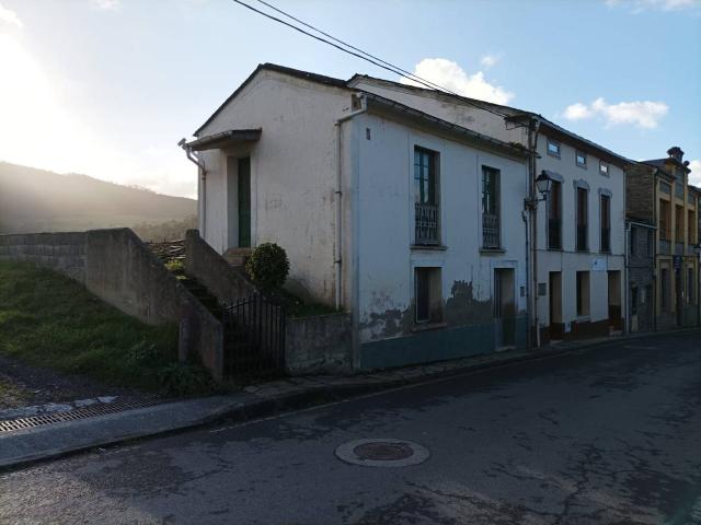 Casa de piedra en Venta en Asturias