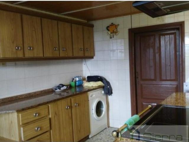 ¡Casa de Piedra en Venta en Mazcarelle, Friol Ousá Oportunidad Única!