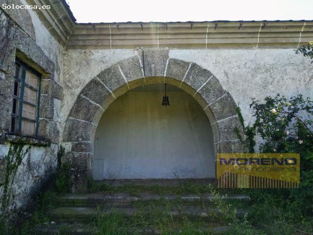 CASA DE PIEDRA EN PLANTA BAJA CON FINCA