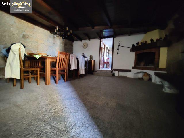 Casa de Piedra Independiente con Encanto Tradicional con parcela de 3500m en Coles