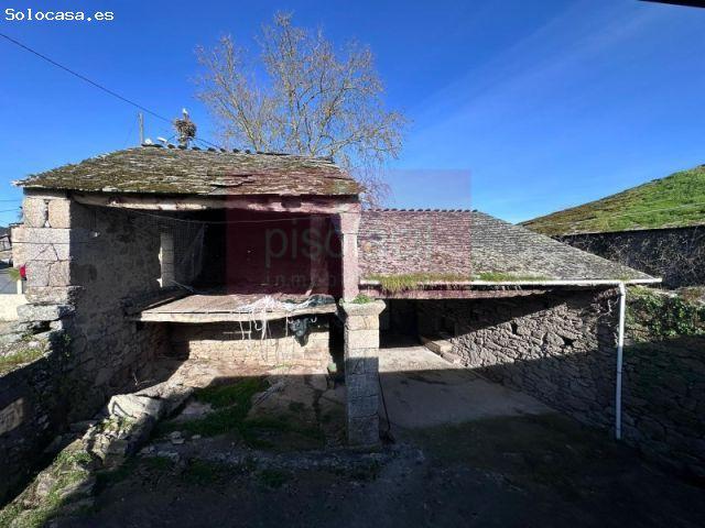 Casa de piedra rehabilitada con finca cerrada da 10 minutos de Lugo, con
