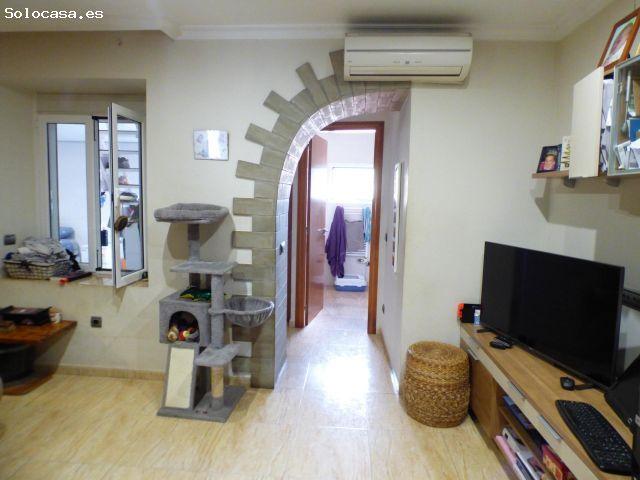 Casa de Planta Baja Reformada en Venta en Cardona – Con Solárium y 3 Habitaciones Dobles