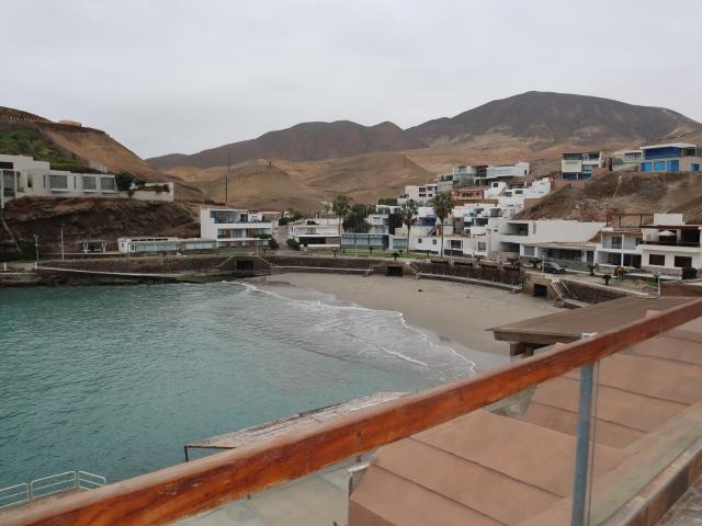 Casa De Playa En Primera Fila, Playa La Quipa Pucusana