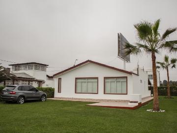 Casa De Playa Solimar 4 dormitorios y zonas verdes