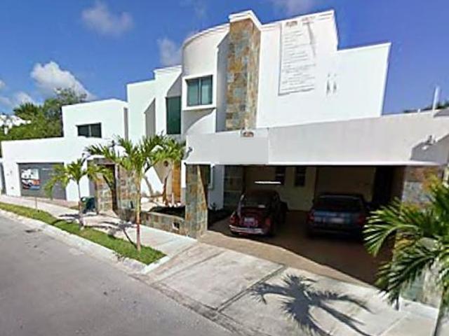 Casa de playa yen venta en CANCUN QUINTANAROO