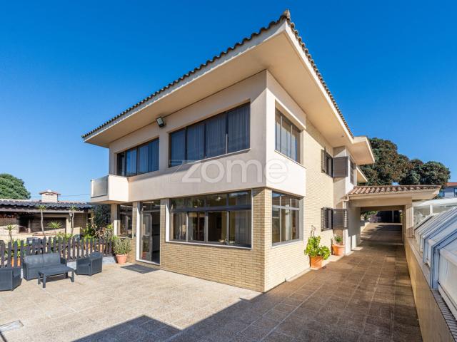 Casa de Praia com Piscina Angeiras