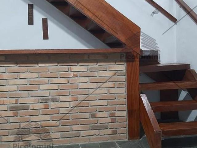 Casa de praia em Maresias a 150 mts a pé da praia, terreno de 605 mts com área construída de 320 m²