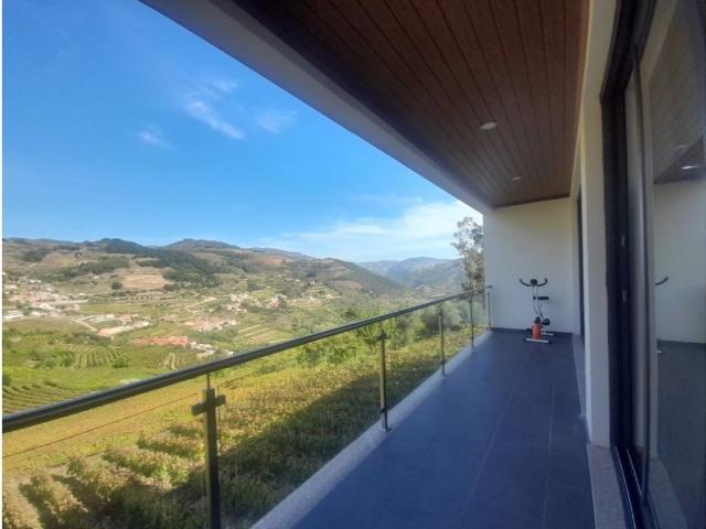 Prestigiosa casa de 450 m² à venda Mesão Frio, Portugal