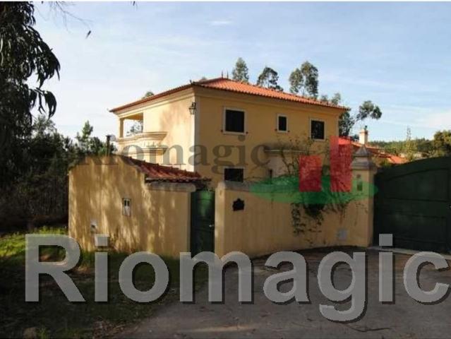 Casa de luxo de 497 m² à venda Rio Maior, Santarém