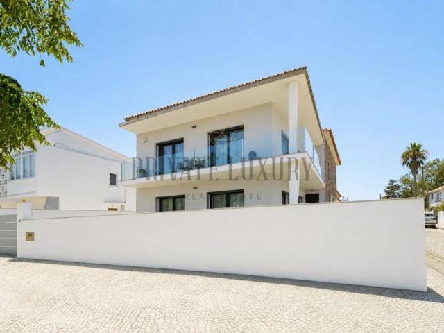 Casa de prestígio de 400 m² à venda Almada, Portugal