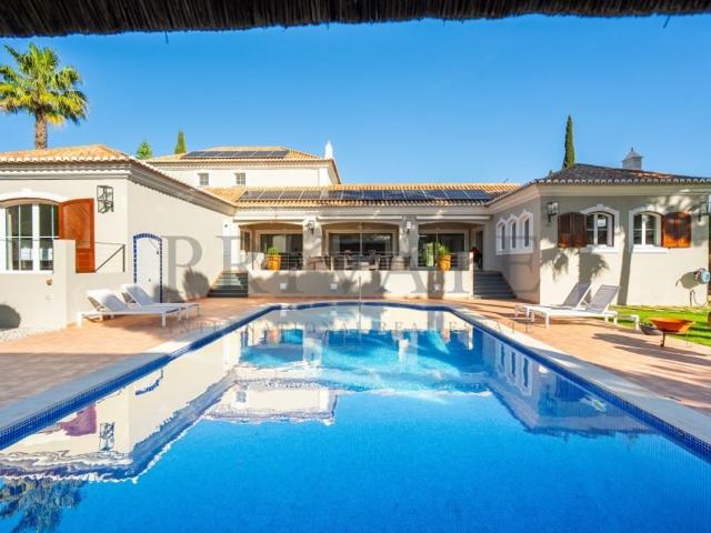 Casa de prestígio de 430 m² à venda Vila Sol, Loulé, Faro