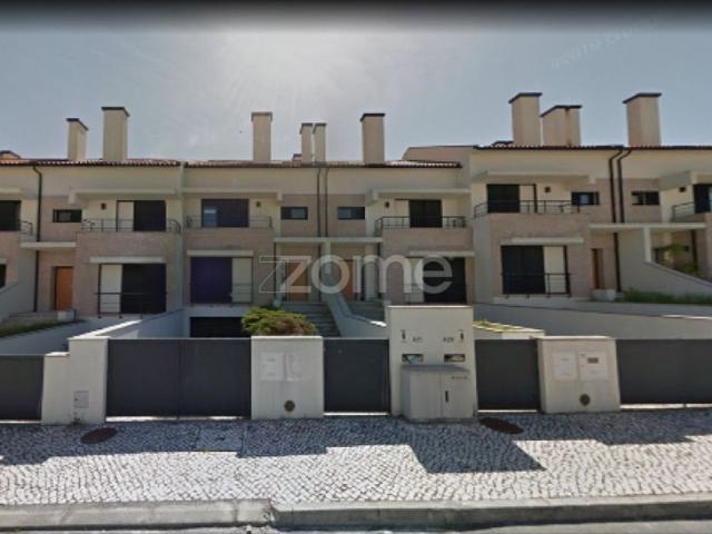 Casa de prestígio de 453 m² à venda Viseu
