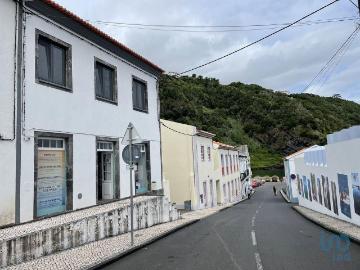 Açores, Portugal - Escritório, Garagem