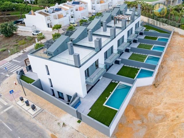 Casa de prestígio de 475 m² à venda Montenegro, Faro