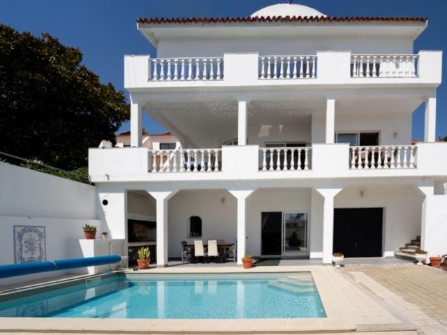Casa de prestígio de 477 m² à venda Nazaré, Leiria