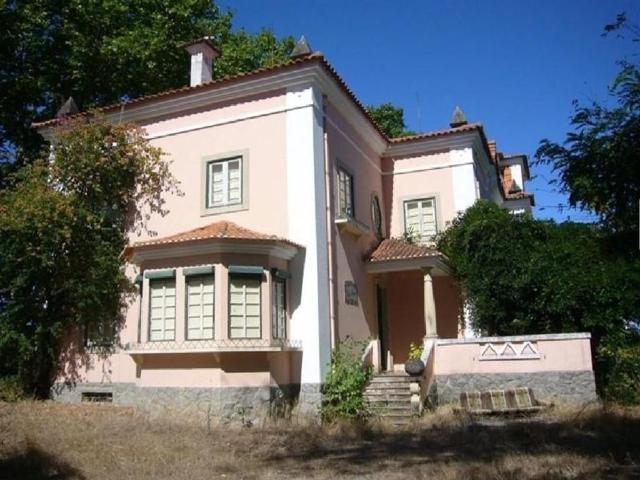 Casa de 600 m² à venda Abrantes, Santarém