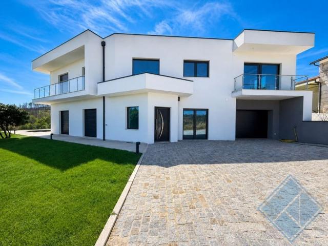 Casa de prestígio de 702 m² à venda Castro Daire, Portugal