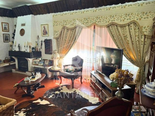 Prestigiosa casa de 170 m² à venda Santarém