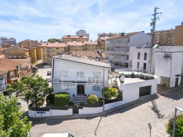 Casa de prestígio de 189 m² à venda Giesta Valbom, Gondomar, Porto