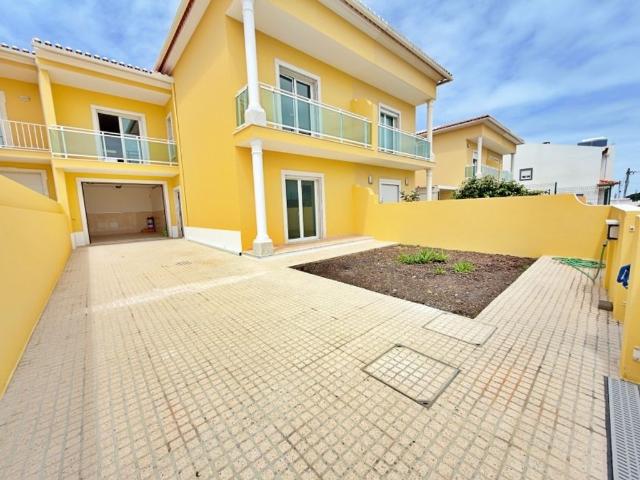 Prestigiosa casa de 229 m² à venda Santa Cruz, Torres Vedras, Lisboa
