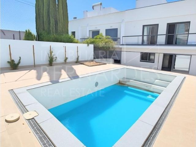 Prestigiosa casa de 251 m² à venda Moncarapacho, Olhão, Faro