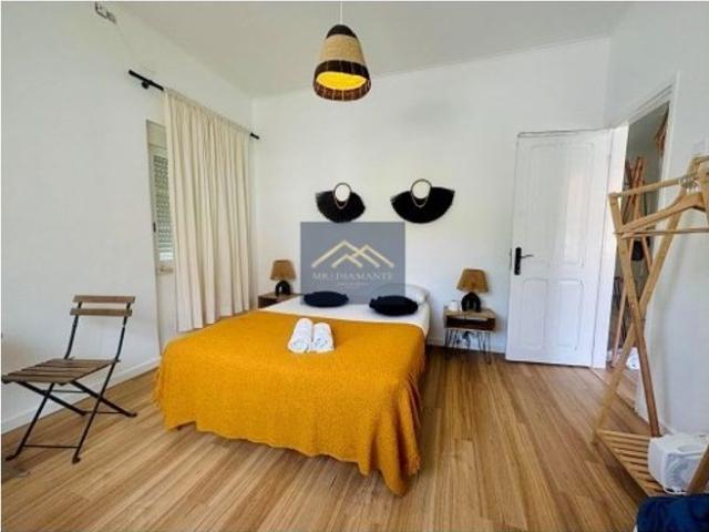 Casa de prestígio de 261 m² à venda Santo Antonio de Caparica, Almada, Setúbal