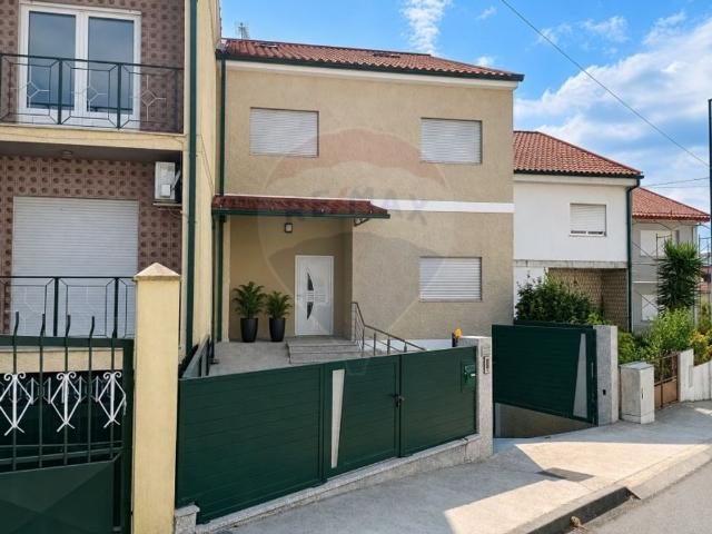 Casa de prestígio de 270 m² à venda Arcos de Valdevez, Viana do Castelo