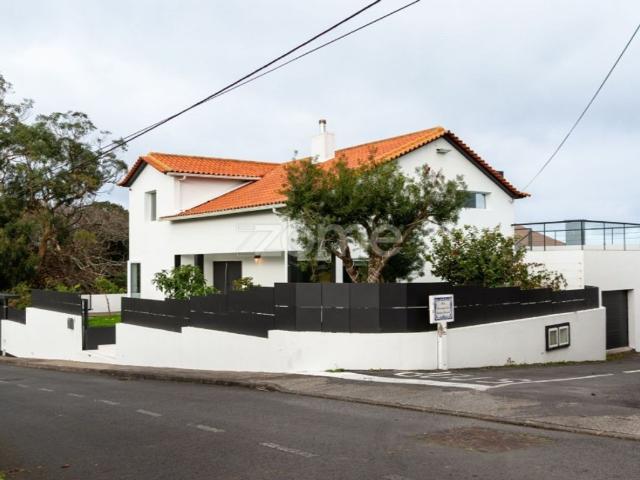Casa de prestígio de 270 m² à venda Ribeira Grande, Açores