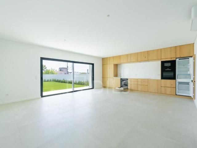 Prestigiosa casa de 276 m² à venda Bias do Sul, Olhão, Faro