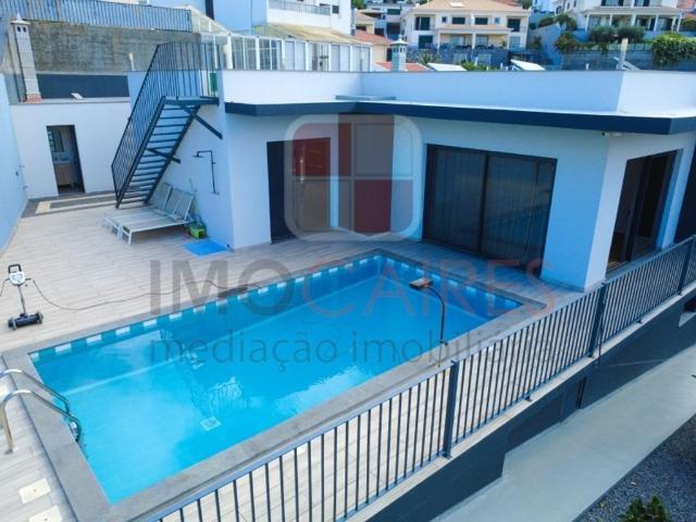 Prestigiosa casa de 316 m² à venda Funchal, Portugal