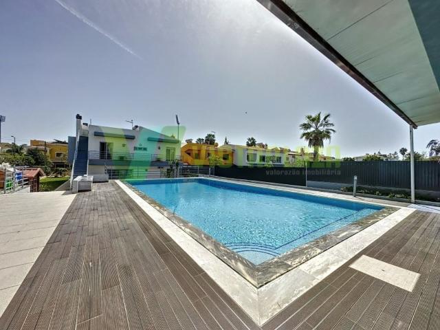 Casa de 327 m² à venda Bela Vista, Lagoa, Faro