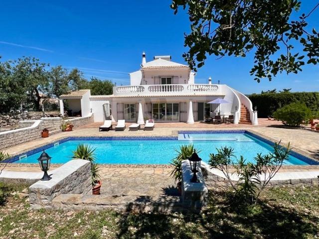Casa de prestígio de 331 m² à venda São Brás de Alportel, Portugal