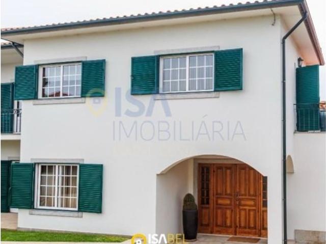 Casa de luxo de 350 m² à venda Vila Nova de Famalicão, Braga