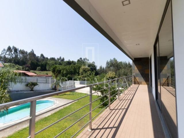 Casa de prestígio de 376 m² à venda Oliveira de Azeméis, Portugal