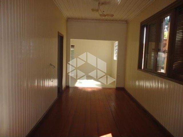 Casa de rua com piscina, Bairro Chácara das Pedras, Porto Alegre/RS